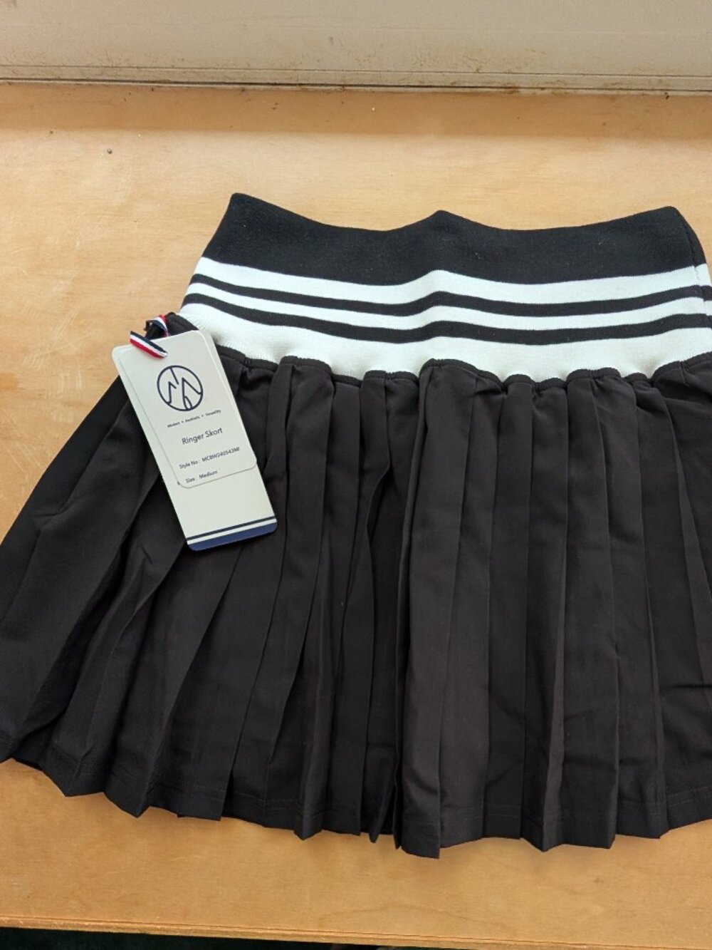 NWT MOVE THEOLOGY Ringer Skort Size M  Black Onyx/Wispy